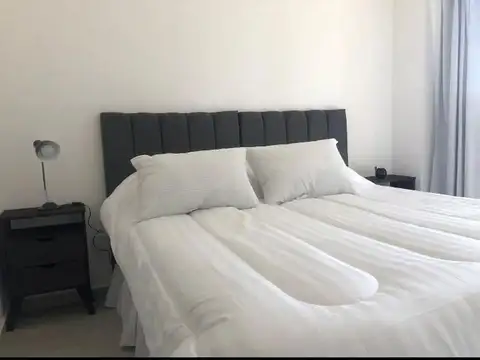 Departamento en Alquiler Temporal con 1 cocheras