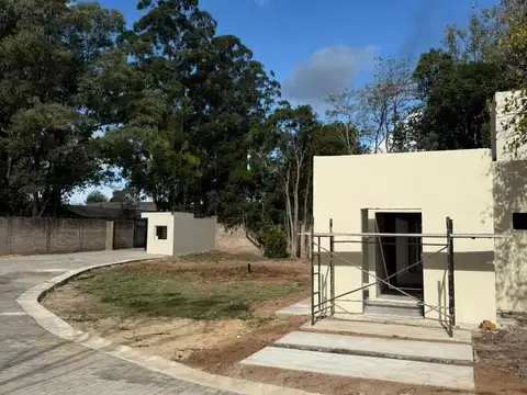 Terreno en Venta 28  mts Fondo