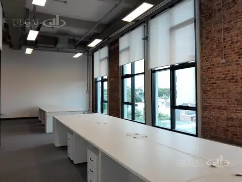 Oficina Monoambiente con 10 baños