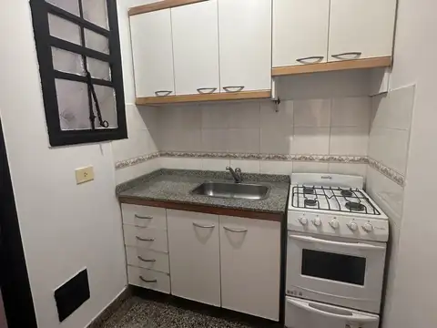 Depto Tipo Casa en Alquiler de 2 ambientes