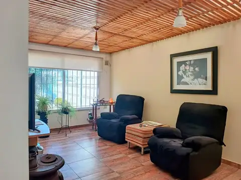 CASA EN VENTA PARQUE LELOIR