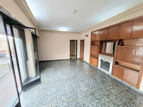Departamento en Alquiler de 4 ambientes
