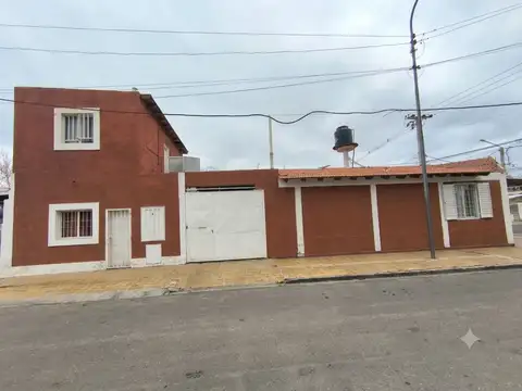 Corrientes Este 100