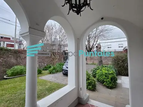 Casa en Venta en Turdera, USD 400.000