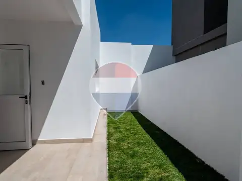 Hernandarias 2300