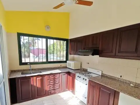 Casa en Venta en Funes, USD 160.000
