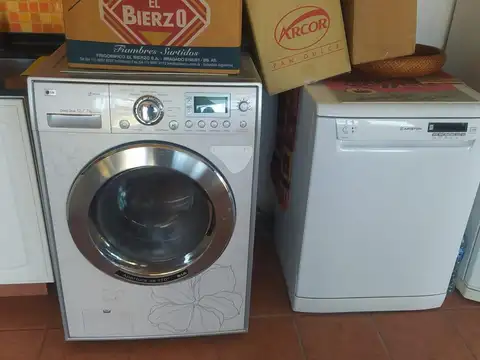 Casa 5 ambientes con 3 baños