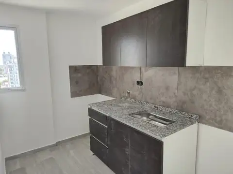 CONSTITUYENTES TE ESPERA EN TORRE GAUDÍ