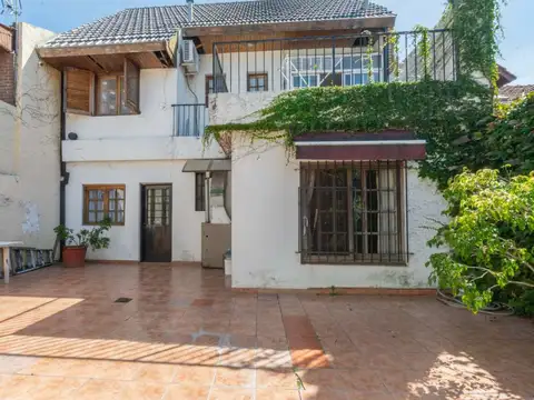 VENTA CASA 6 AMBIENTES VILLA ADELINA