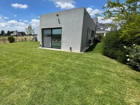 Casa en Venta en San Lucas, USD 170.000