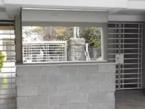 DEAPARTAMENTO 2 AMBIENTES  MUY LUNINOSO - PILAR CENTRO