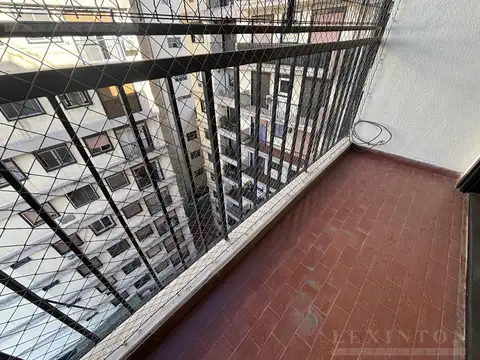 VENTA  3 AMBIENTES  RETIRO -   Piso Alto