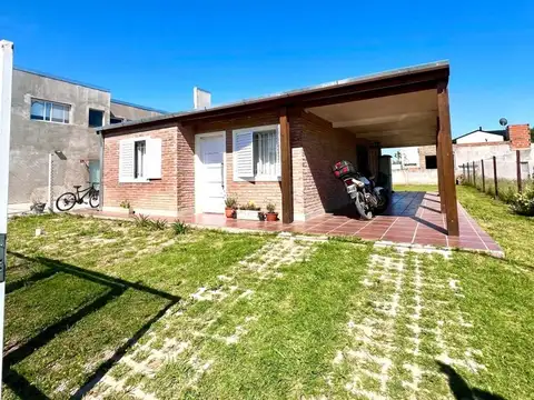 Campiñas de Piñero, Agustinos 500, casa de 3 dormitorios