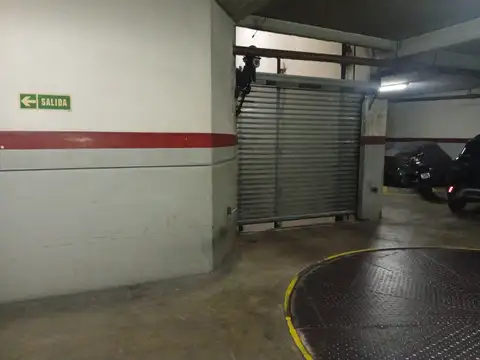Excelente ubicación, casi esquina Av Santa Fe