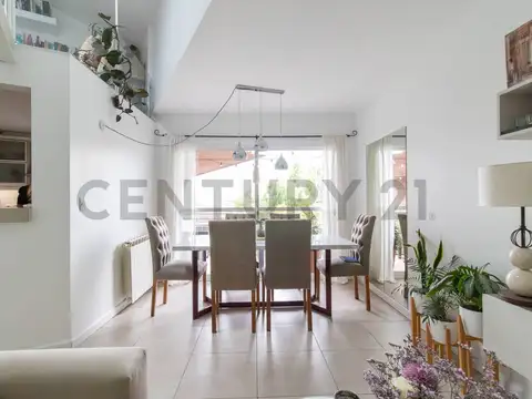 Depto. 4 amb. duplex con balcón y cochera - Full amenities - Talar de Martinez