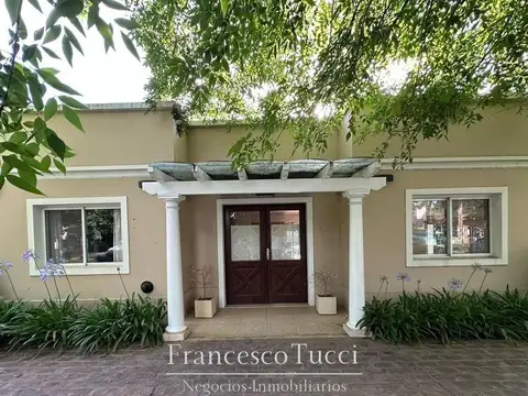 Casa en venta San Patricio