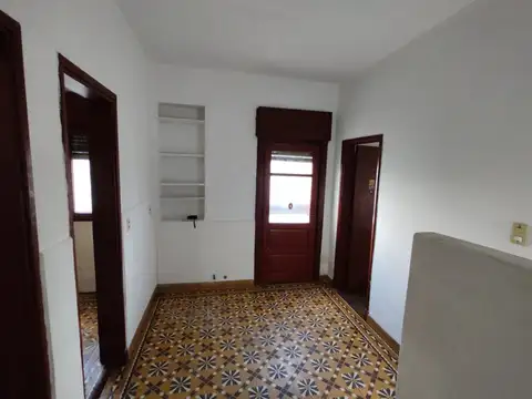 Depto Tipo Casa en Alquiler de 2 ambientes
