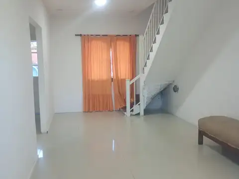 Casa en Alquiler en Vicealmirante Montes, Don Torcuato
