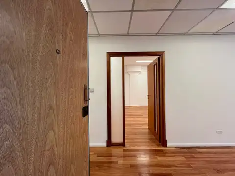 Oficina en Alquiler 28 años