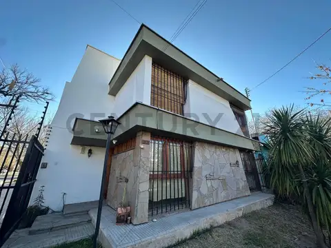 Cordoba 900, Piso 0