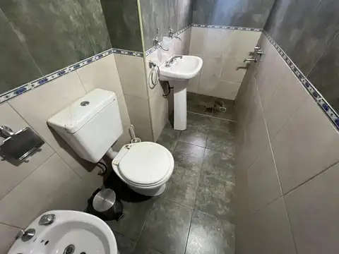 Departamento en Alquiler en Gerli, $ 450.000