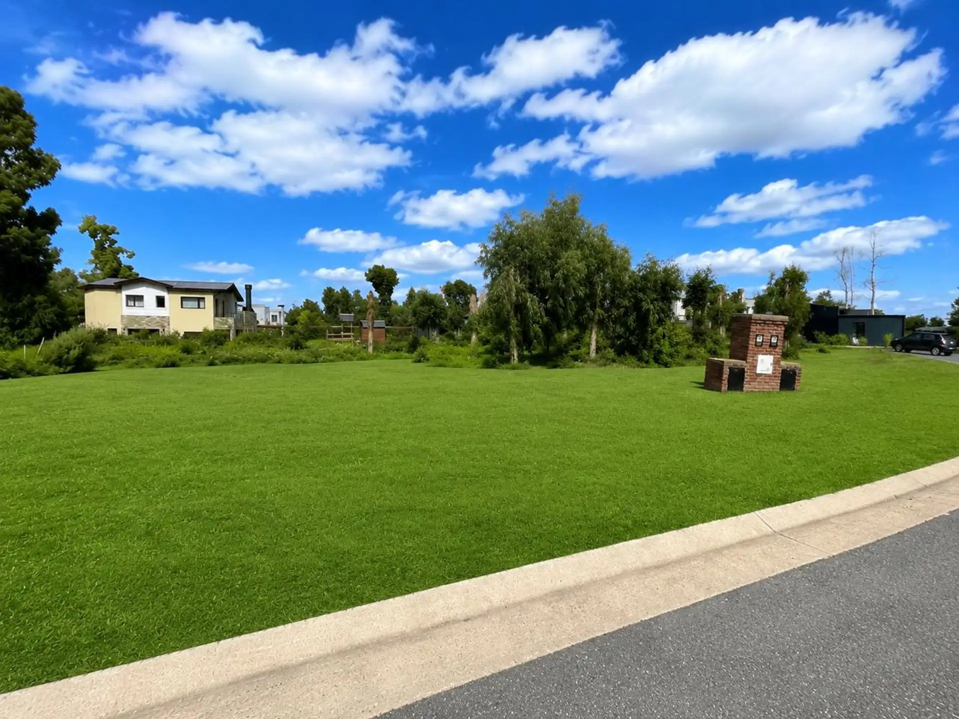 Venta lote barrio privado Las Prunas 786 m