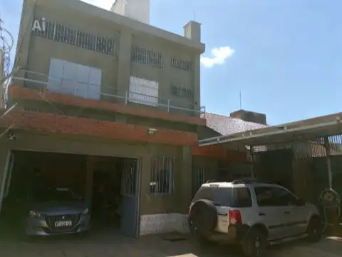 venta Galpón 600 M2, fabrica textil en Moron