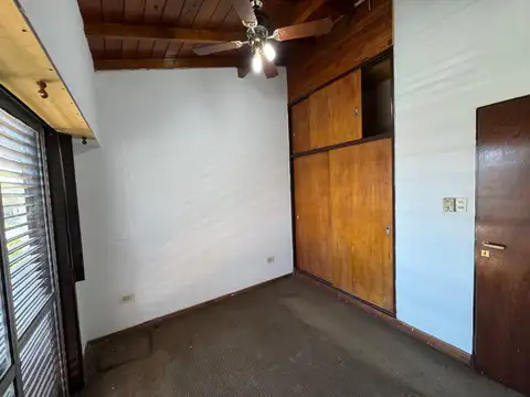Departamento en Alquiler con 3 cocheras