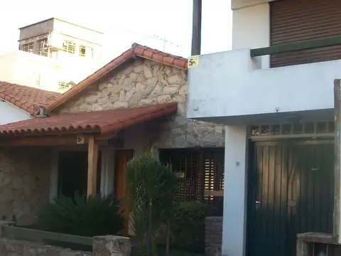 DEPARTAMENTO 2 AMBIENTES CON COCHERA PARA 2 AUTOS   ALQUILER   SAN JUSTO