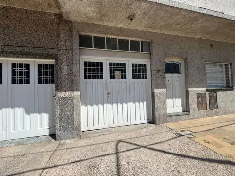 PEQUEÑO GALPON IDEAL TALLER O DEPOSITO