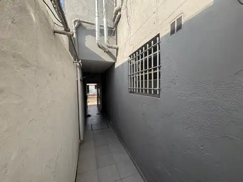 Depto Tipo Casa en Alquiler de 1 dormitorio