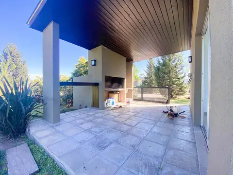 Casa - Puerto Roldán