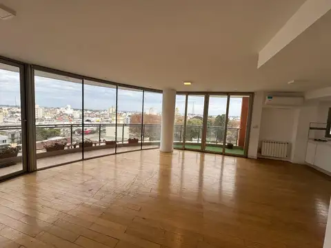 Departamento 3 ambientes con 3 baños