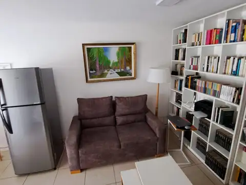 Vera Mujica 1200, Piso Ver