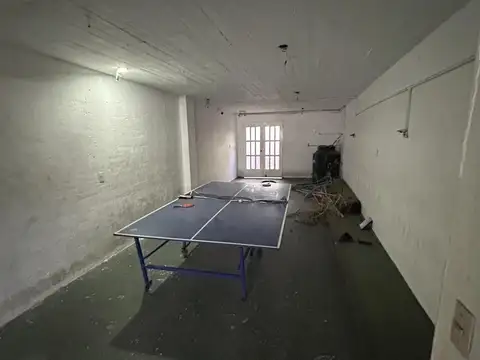 Casa 6 ambientes con 4 baños