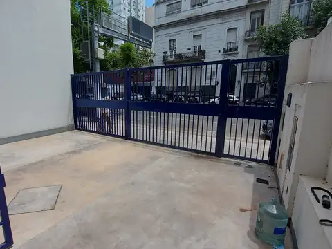 Av Independencia 900