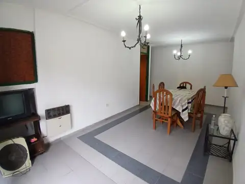 General Paz 600, Piso 1