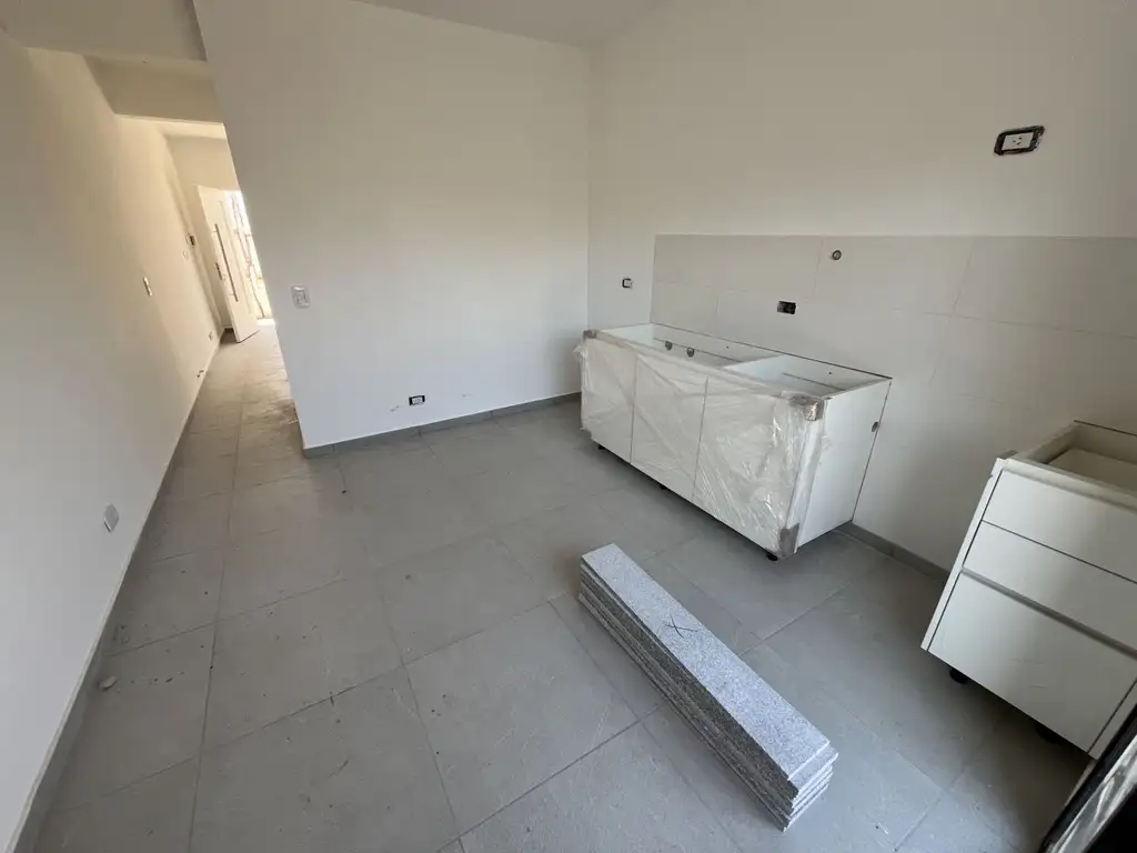 IRIGOIN Y JOSE MARIA PAZ en San Miguel