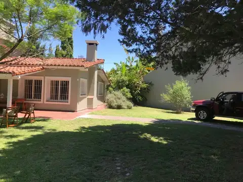 Casa en Alquiler en La Horqueta, USD 3.100