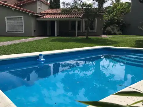 Casa en Alquiler de 3 dormitorios