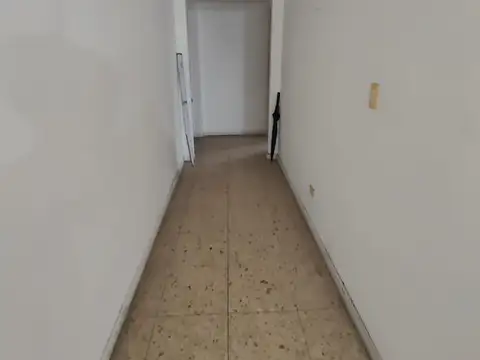 3 ambientes con dependencias  en piso 11° a reciclar