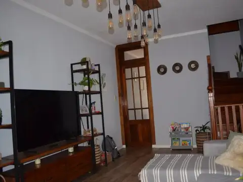 Casa 4 ambientes con 1 baño