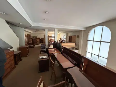 Edificio mas  Local en venta en Balvanera
