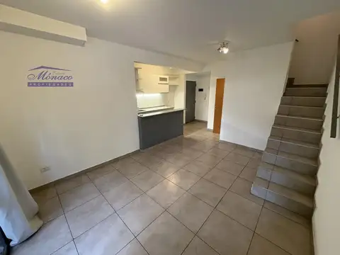 Depto Tipo Casa en Venta en Villa Urquiza, USD 119.000