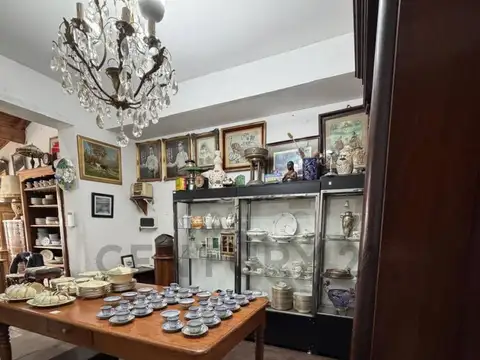 Galpon en Venta en Los Hornos, USD 130.000