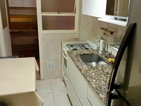 2 AMB AMPLIOS IMPECABLE  EDIFICIO CASTELBAJAC! 50 M2