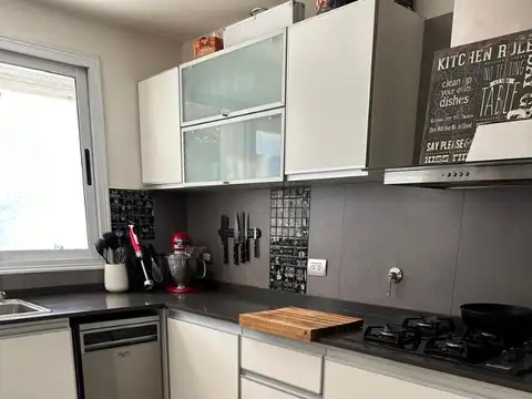 Venta casa 4 ambientes en Monte Grande