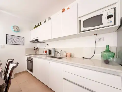 CASA TRIPLEX EN VENTA LOS HORNOS 2 DORMITORIOS