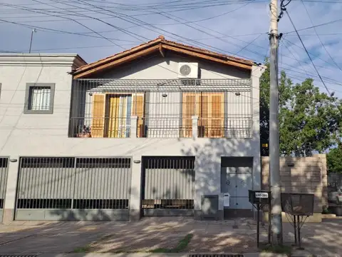 Duplex, Godoy Cruz, 2 Dorm, 2 Baños, Patio, Cochera, Apto Crédito