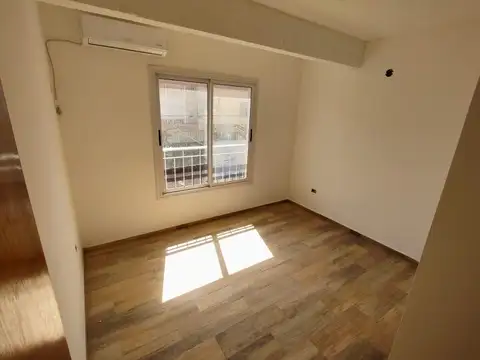 Departamento en Alquiler en Barrio Manzanares, $ 420.000